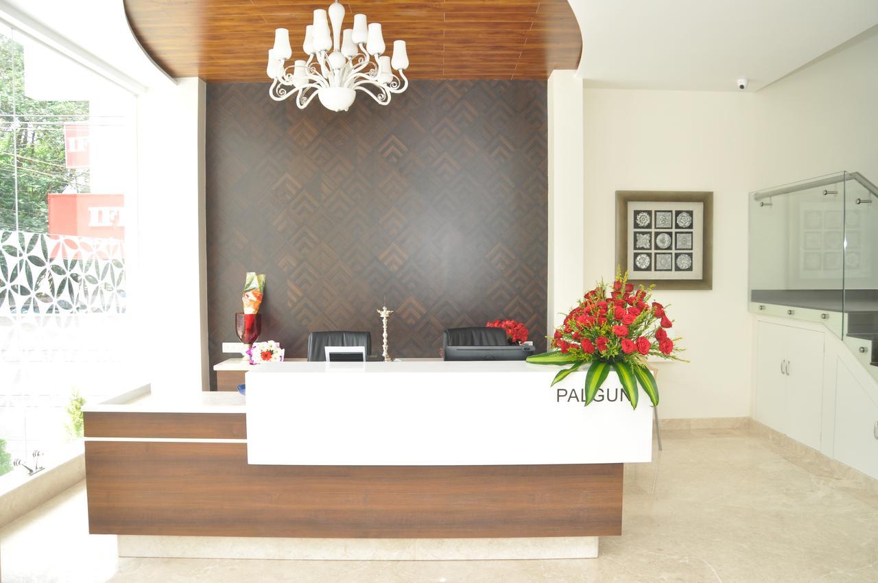 Palguni Residency Hotel Хасан Екстериор снимка